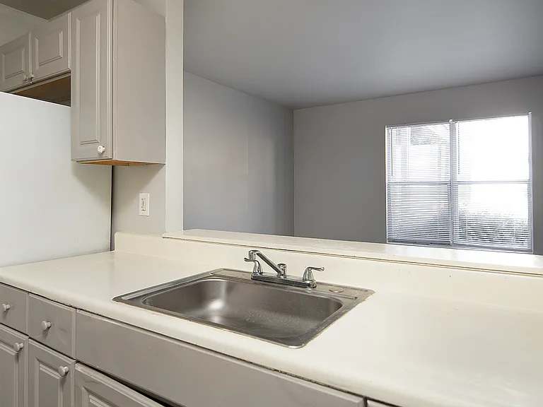 1234 Saratoga Dr #B — Photo 10