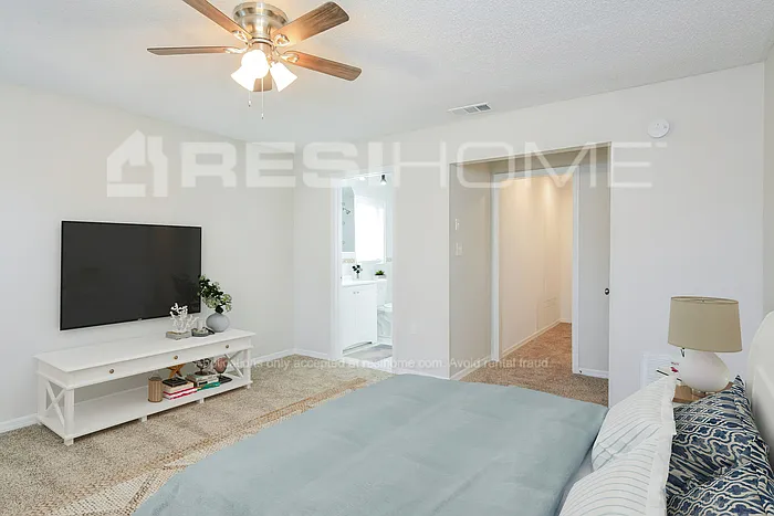 7109 Orchid Lake Rd — Photo 8