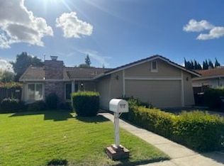 910 Belle Ct, Tracy, CA 95376