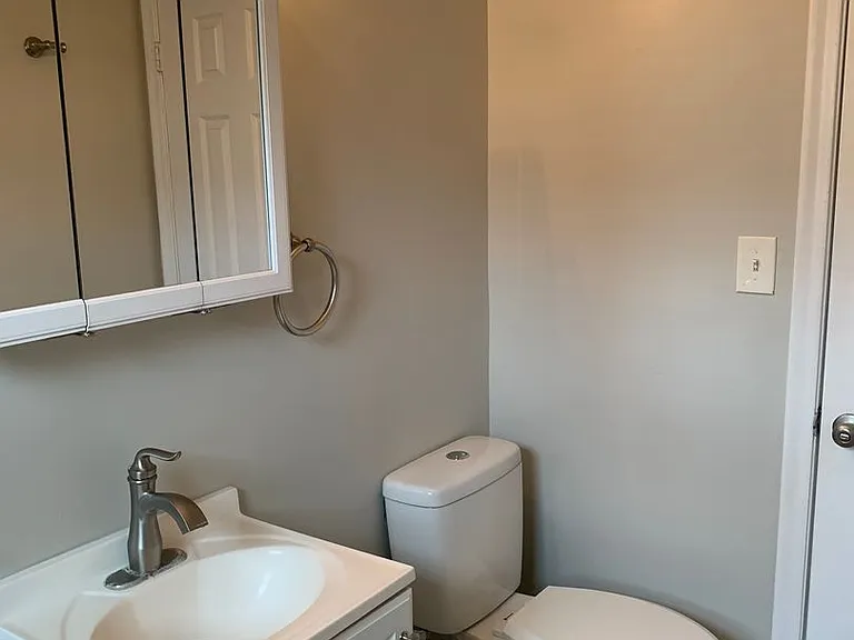 2715 W 42nd Ave — Photo 14