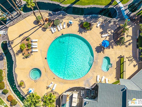 3rd image of 10 International Blvd