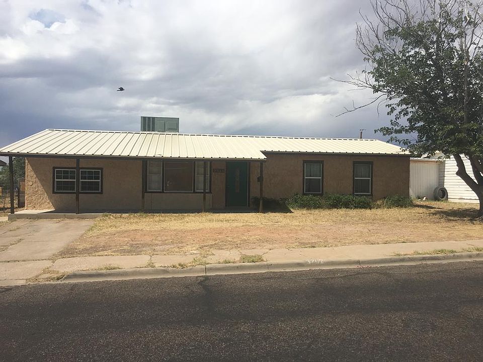 1st image of 3702 N Everglade Ave