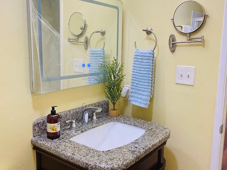 4460 Altadena Ave #1 — Photo 8