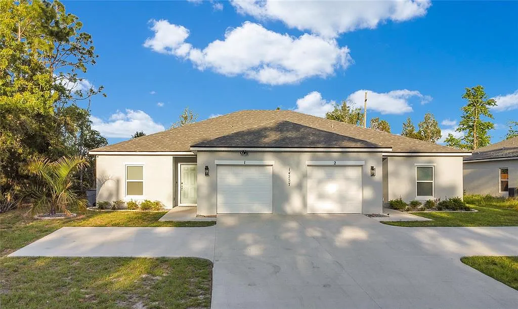 3 bed, 2.0 bath, 1215 sqft, $2,400 — Photo 1