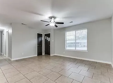 128 Wayman Dr — Photo 7