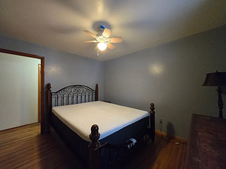 1070 Nagle Ct — Photo 13
