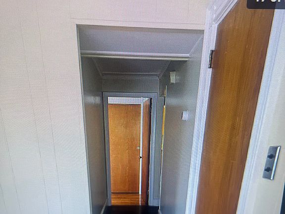 2nd image of 94 Emery St #2