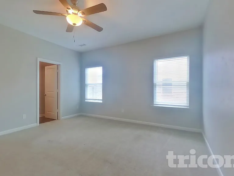 109 Innis Brook Cir — Photo 7
