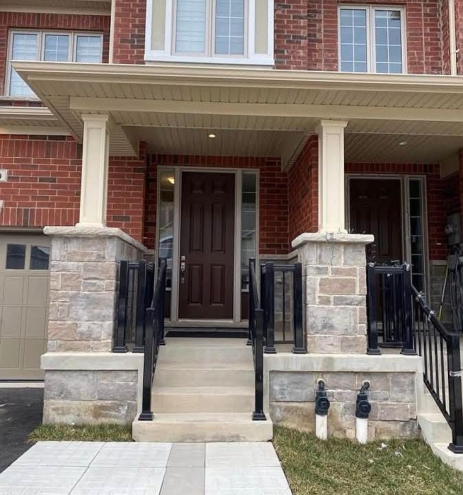 1st image of 90 Grassbourne Ave