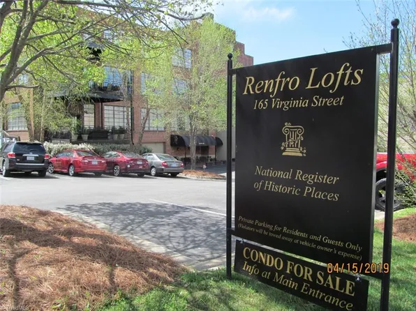 165 Virginia St Suite 409, Mount Airy, NC 27030