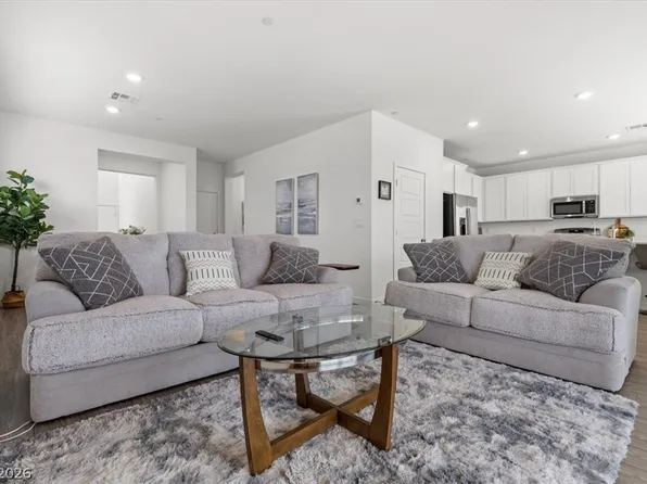 541 Preston Crst, Henderson, NV 89011