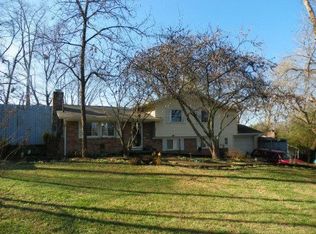 209 S Cedar Bluff Rd, Knoxville, TN 37922