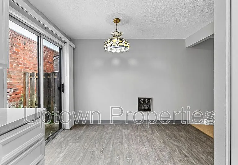 8313 SE 17th Ave — Photo 9
