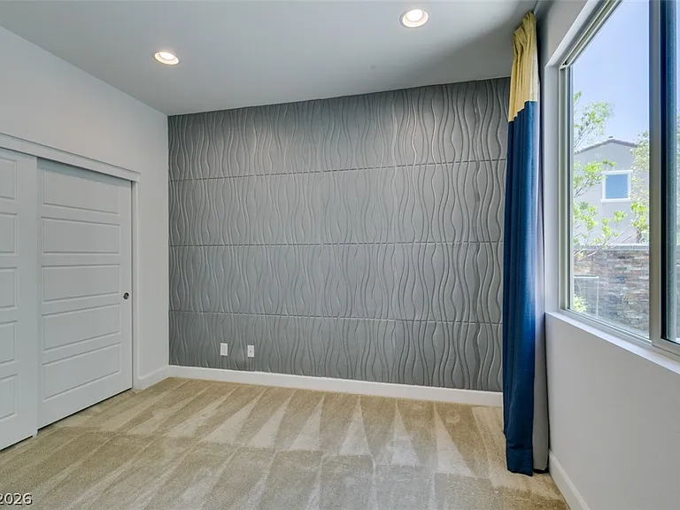 1027 Whitworth Ave — Photo 51