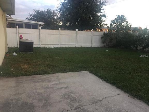 2nd image of 2127 Blackstone Landing Dr