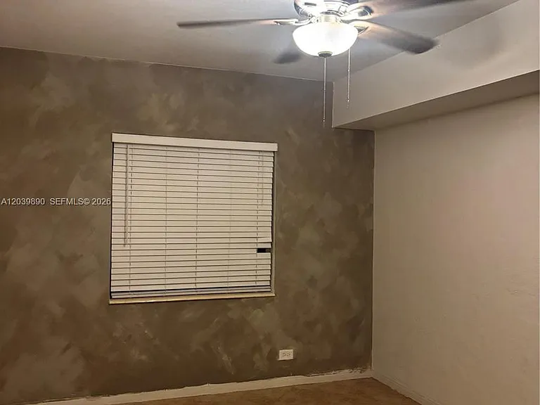719 NE 16th Ave #719B — Photo 16