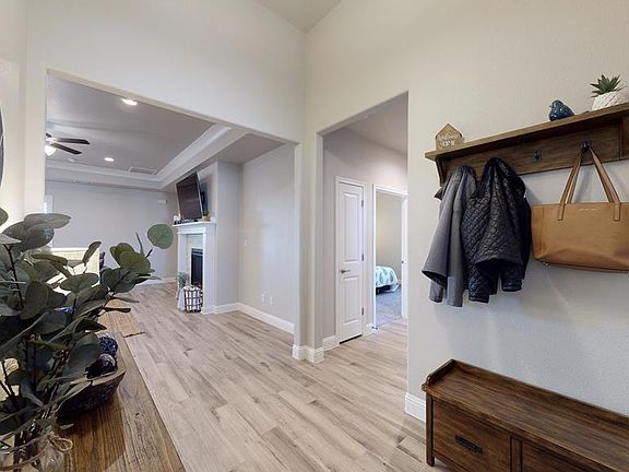 4th image of 1516 Overshine Ln