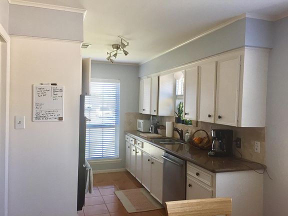Kitchen with granite counter top