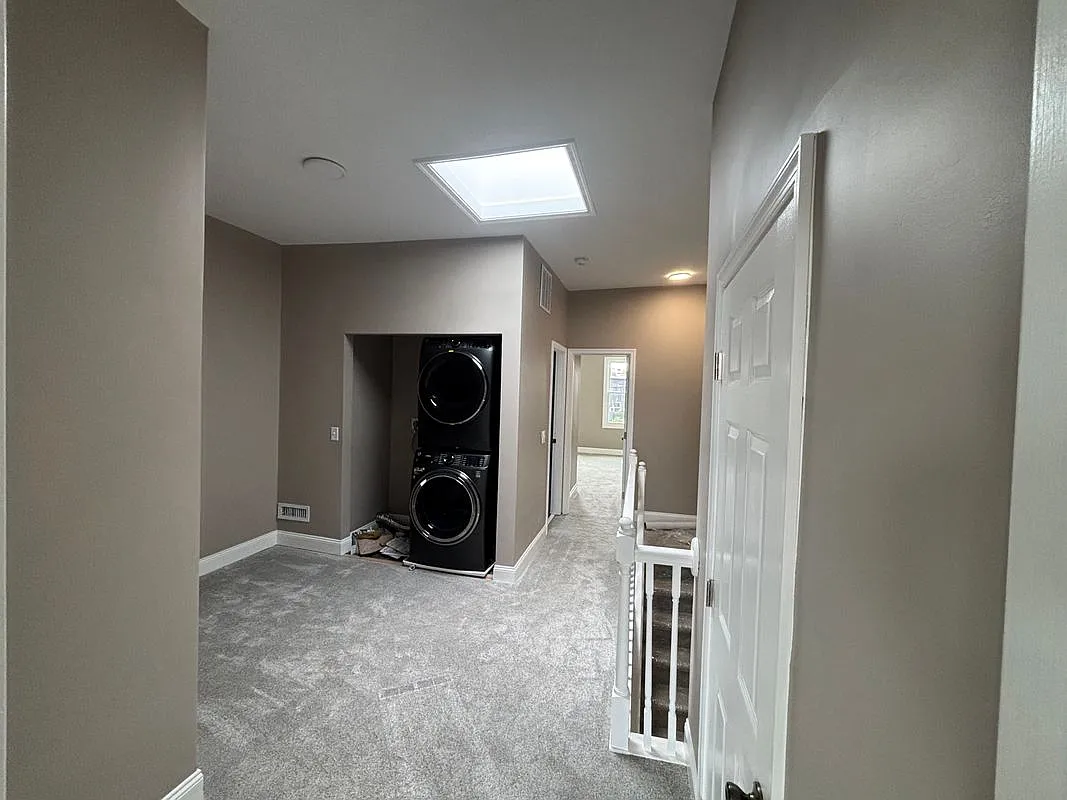 2 bed, 2.0 bath, 1400 sqft, $1,800 — Photo 4