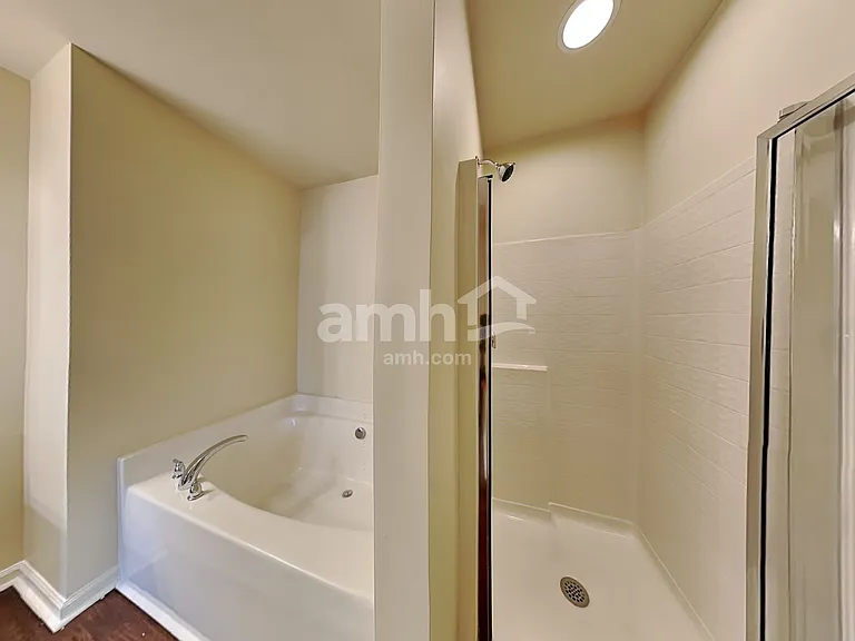 3012 Cardinal Lake Dr — Photo 17