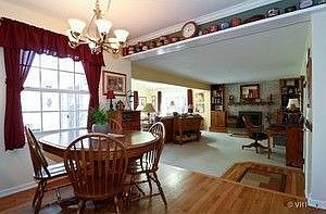 4th image of 3N809 Hawthorn Dr