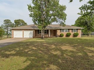 1668 E Circle Dr, Choctaw, OK 73020