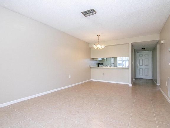 3rd image of 5039 Bordeaux Village Pl Unit 101