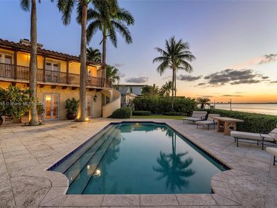 4810 N Bay Rd, Miami Beach, FL, 33140