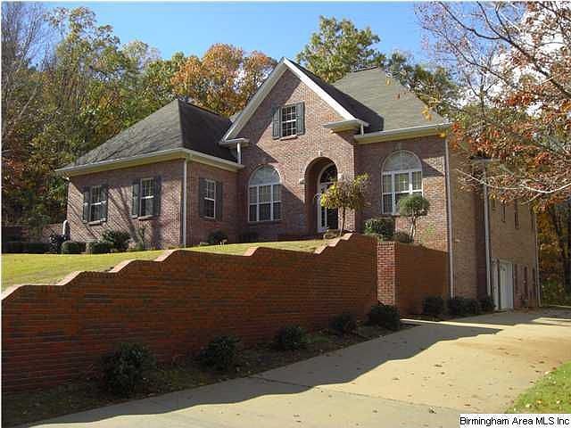 1st image of 424 Carlee Ave
