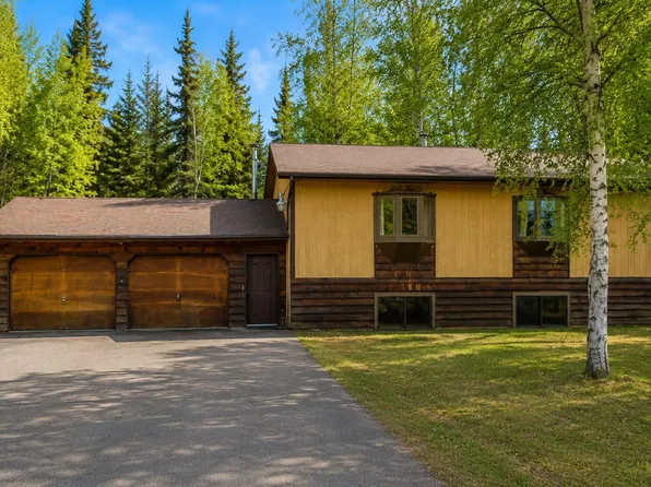 3911 Kensington Ave, North Pole, AK 99705