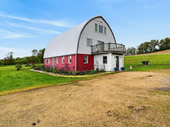 11576 Walnut Rd, Darlington, WI 53530