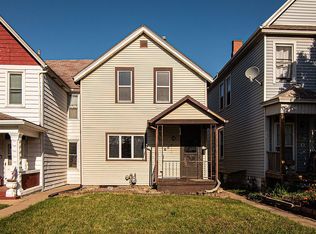 607 Garfield Ave, Dubuque, IA 52001