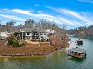 639 Marina Bay Dr, Seneca, SC 29672
