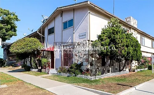 901 Linden Ave #21 Photo 1 901 Linden Ave #21 Photo 1