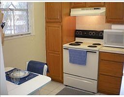 4th image of 8400 Lagos De Campo Blvd APT 206