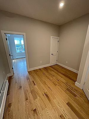5th image of 21-70 41st St #2L
