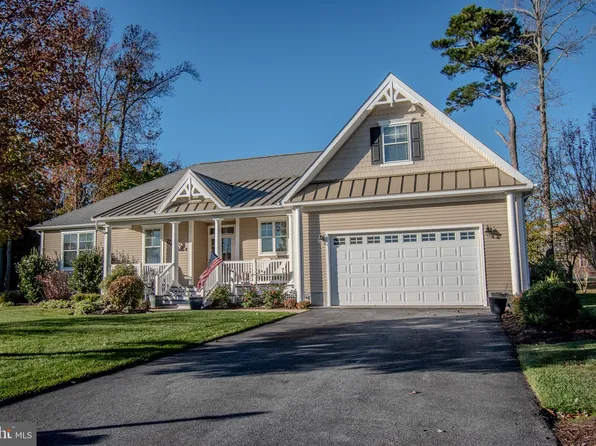 37108 Solitude Dr, Selbyville, DE 19975