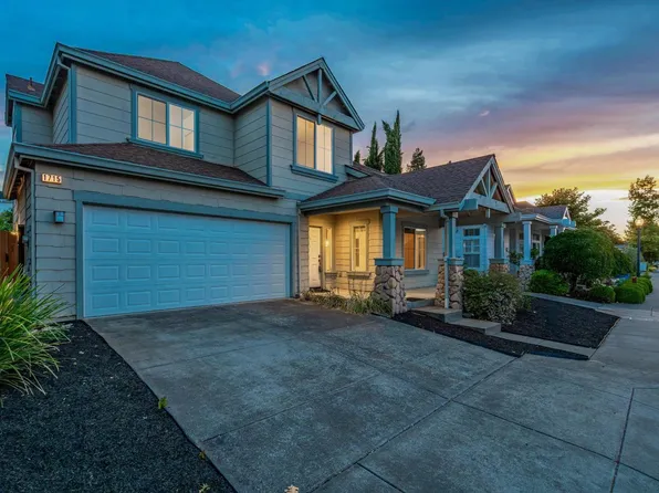 1715 Spur Ridge Lane, Healdsburg, CA 95448
