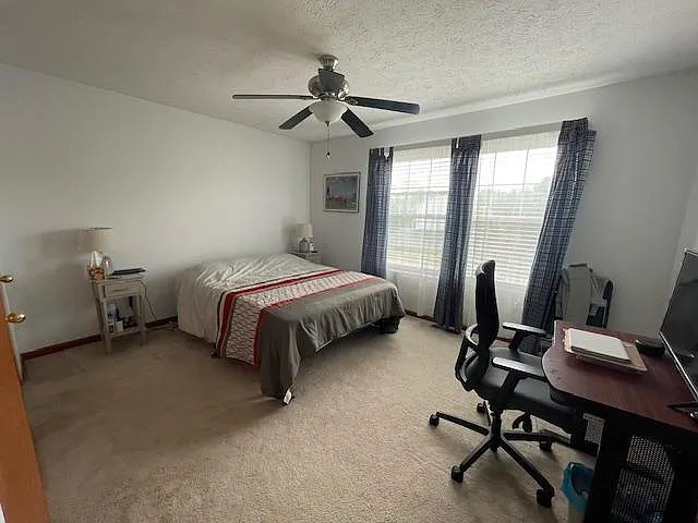 463 Cambridge Dr — Photo 9
