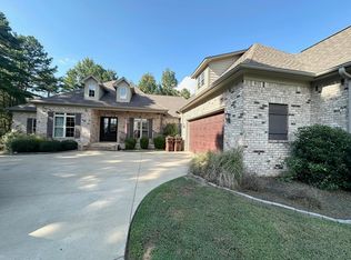 186 Timberlane Dr, Tupelo, MS 38801