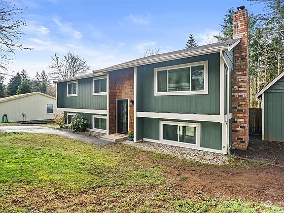 2nd image of 12603 Champion Drive SW