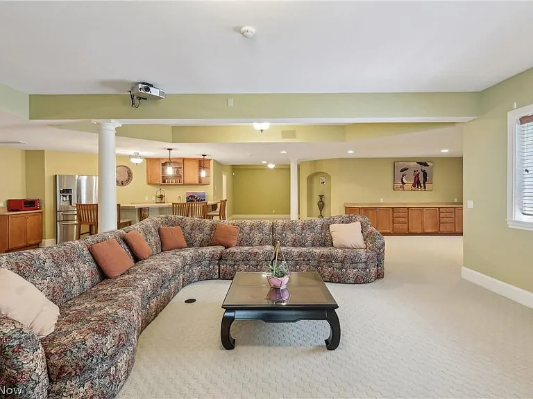 7560 Royal Portrush Dr — Photo 32