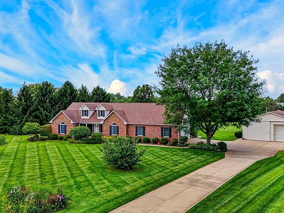 4th image of 1369 Traci Lynn Ct NW