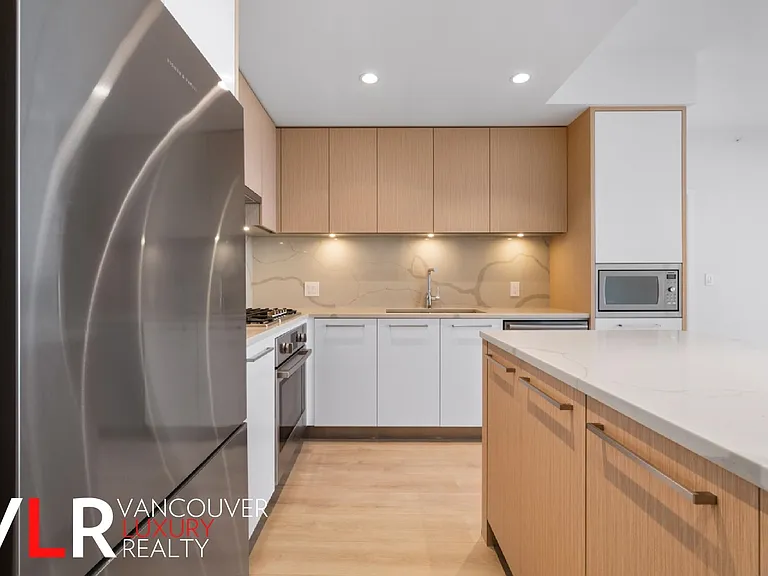 567 Clarke Rd #3807 — Photo 2