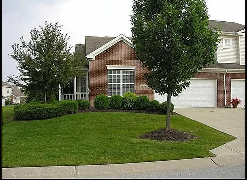 5693 Castor Way Photo 1