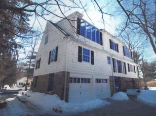 653 Valley Rd, Watchung, NJ 07069