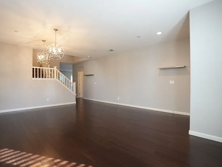 940 Chelebrooke Ct — Photo 6