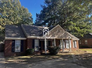 2978 S Mendenhall Rd, Memphis, TN 38115