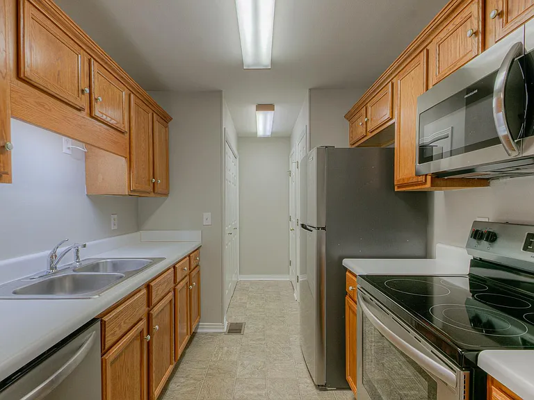 202 Brooke Castle Dr #202 — Photo 11