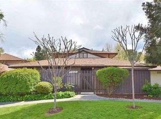 5468 Roundtree Pl APT T, Concord, CA 94521